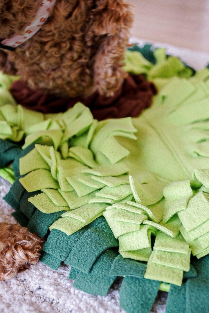 Avocado snuffle mat - Poppie